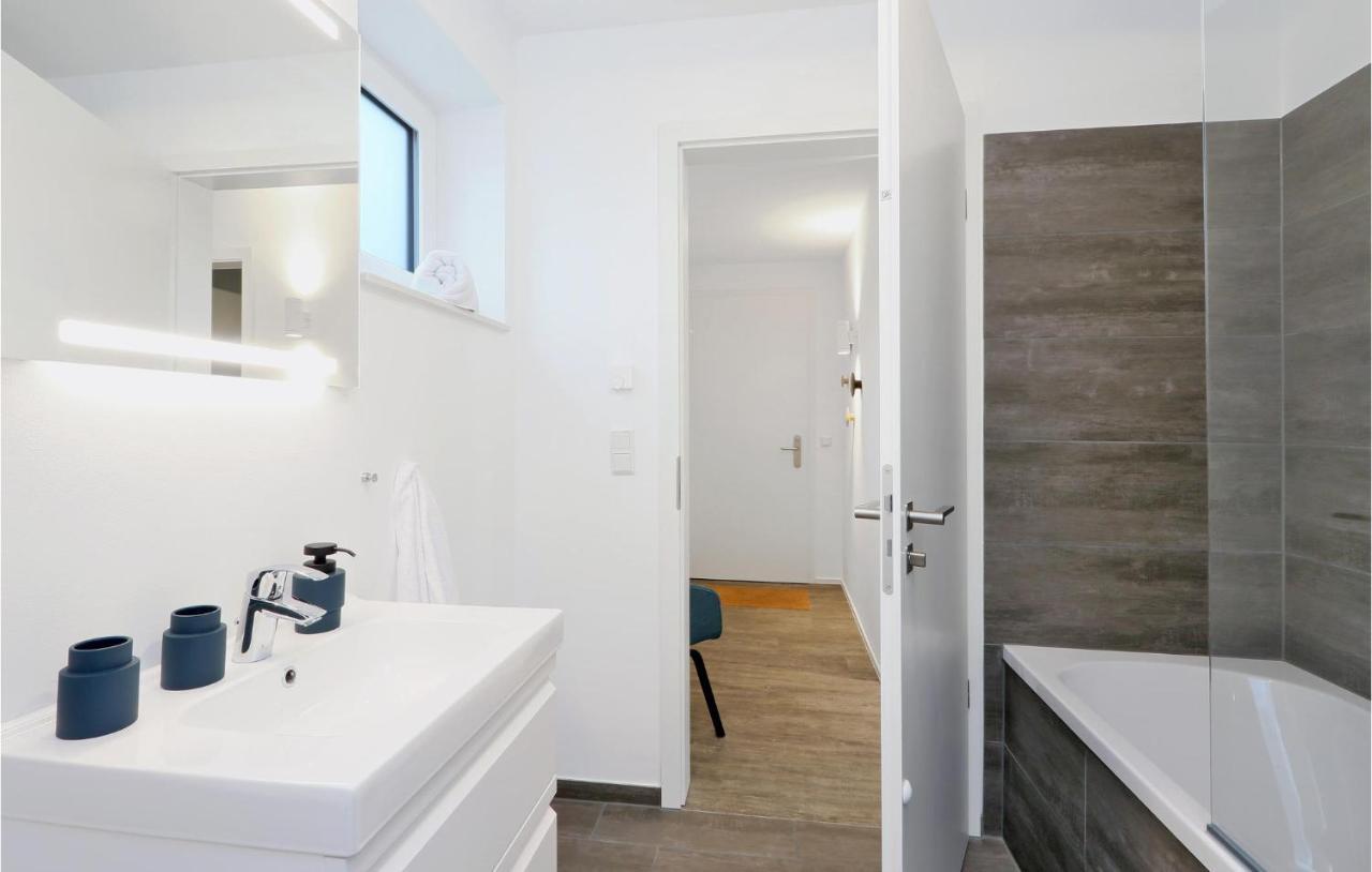 Amazing Apartment In Lembruch-Duemmer See Exterior photo